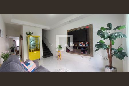 Sala de casa à venda com 2 quartos, 130m² em Vila Bela Vista, Santo André