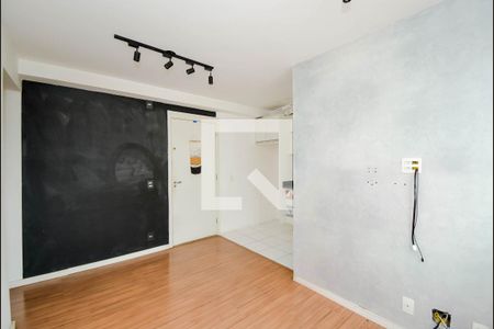 Sala de apartamento à venda com 2 quartos, 45m² em Jardim Las Vegas, Guarulhos