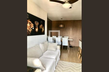 Apartamento à venda com 75m², 3 quartos e 1 vagaSala