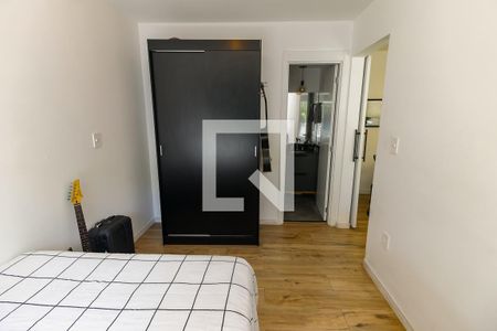 Suíte - armários de apartamento para alugar com 1 quarto, 38m² em Vila Andrade, São Paulo
