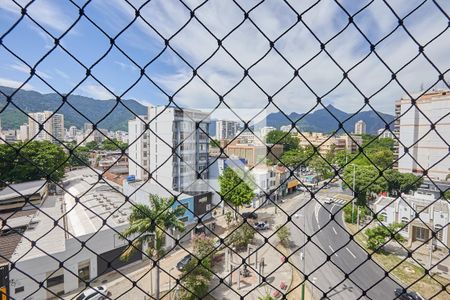 Sala Vista de apartamento para alugar com 2 quartos, 67m² em Maracanã, Rio de Janeiro