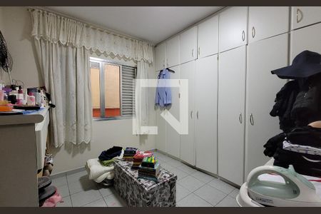 Quarto de casa para alugar com 4 quartos, 400m² em Vila Pires, Santo André