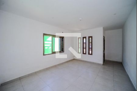 Sala de Estar de casa para alugar com 3 quartos, 140m² em Sarandi, Porto Alegre