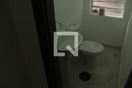 Lavabo de casa para alugar com 3 quartos, 140m² em Cupecê, São Paulo