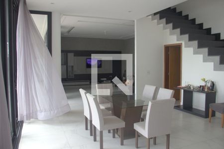Sala de casa de condomínio para alugar com 4 quartos, 419m² em Jardim Guadalajara, Sorocaba