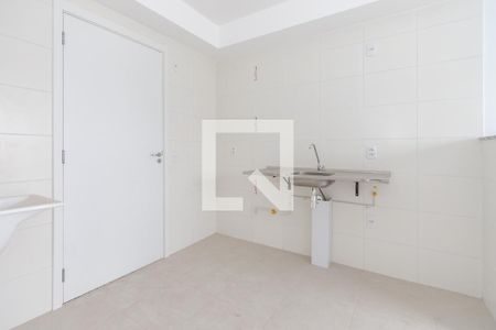 Sala/ Cozinha de apartamento para alugar com 1 quarto, 27m² em Jardim Mirante, São Paulo