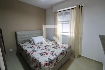 Quarto Suíte  de apartamento para alugar com 2 quartos, 90m² em Barra Funda, Guarujá