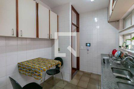 Cozinha e Área de Serviço de apartamento à venda com 4 quartos, 151m² em Serra, Belo Horizonte
