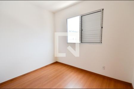 Suite de apartamento à venda com 3 quartos, 101m² em Sagrada Família, Belo Horizonte