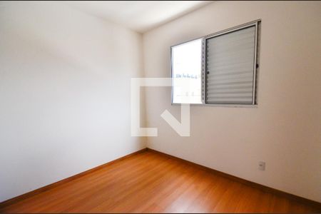 Suite de apartamento à venda com 3 quartos, 101m² em Sagrada Família, Belo Horizonte