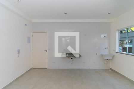 Cozinha e Área de Serviço de apartamento à venda com 1 quarto, 30m² em Vila Ema, São Paulo