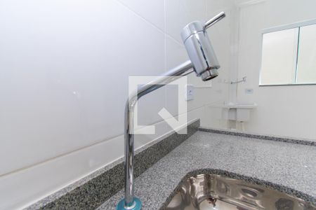 Cozinha de apartamento para alugar com 1 quarto, 33m² em Vila Ema, São Paulo