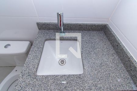 Apartamento para alugar com 33m², 1 quarto e sem vaga Apartamento para alugar com 33m², 1 quarto e sem vagaBanheiro