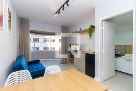 Apartamento à venda com 41m², 1 quarto e 1 vagaSala