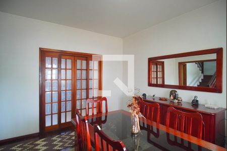 Copa de casa para alugar com 3 quartos, 360m² em Feitoria, São Leopoldo