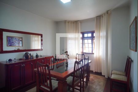 Copa de casa para alugar com 3 quartos, 360m² em Feitoria, São Leopoldo