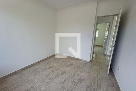 Quarto de casa para alugar com 2 quartos, 55m² em Vila Maria Helena, Duque de Caxias