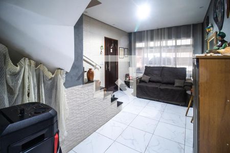 Sala de casa à venda com 4 quartos, 143m² em Jardim Botucatu, São Paulo