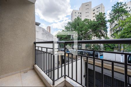 Sacada de casa à venda com 3 quartos, 113m² em Vila Paulista, São Paulo