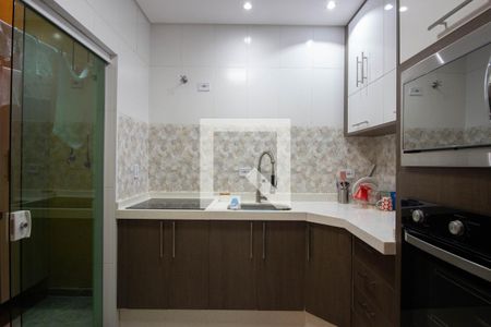 Cozinha de casa de condomínio à venda com 2 quartos, 63m² em Vila Regina, São Paulo