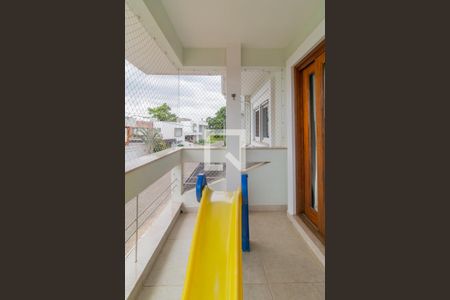 Casa de condomínio à venda com 270m², 5 quartos e 2 vagas Casa de condomínio à venda com 270m², 5 quartos e 2 vagasVaranda do Quarto 4