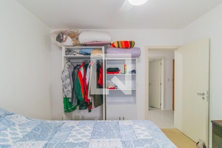 Casa de condomínio à venda com 270m², 5 quartos e 2 vagas Casa de condomínio à venda com 270m², 5 quartos e 2 vagasQuarto 5