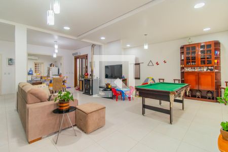 Sala de casa de condomínio à venda com 5 quartos, 270m² em Hípica, Porto Alegre