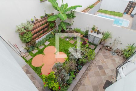 Casa de condomínio à venda com 270m², 5 quartos e 2 vagas Casa de condomínio à venda com 270m², 5 quartos e 2 vagasQuintal