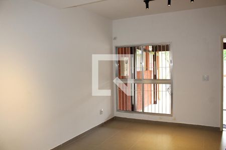 Sala de casa à venda com 3 quartos, 75m² em Lapa de Baixo, São Paulo