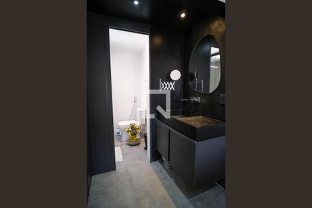 Banheiro da Suíte de apartamento para alugar com 2 quartos, 61m² em Cerqueira César, São Paulo