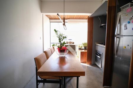 Cozinha de apartamento para alugar com 2 quartos, 61m² em Cerqueira César, São Paulo