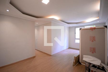 Sala  de apartamento para alugar com 3 quartos, 61m² em Jardim Santa Emilia, São Paulo