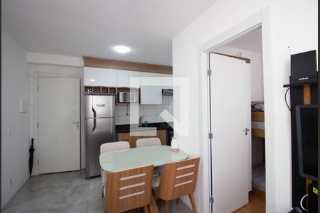 Sala de apartamento para alugar com 2 quartos, 37m² em Jardim Santo Antonio, São Paulo