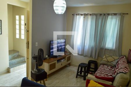 Sala de casa de condomínio à venda com 2 quartos, 70m² em Curicica, Rio de Janeiro