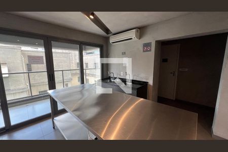 Apartamento para alugar com 19m², 1 quarto e sem vaga Apartamento para alugar com 19m², 1 quarto e sem vagaLavanderia