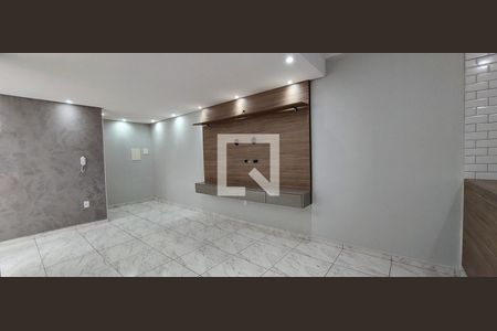 Sala de apartamento à venda com 3 quartos, 76m² em Vila Marina, Santo André