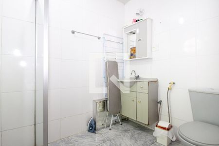 Banheiro da Suíte de apartamento à venda com 3 quartos, 70m² em Novo Eldorado, Contagem