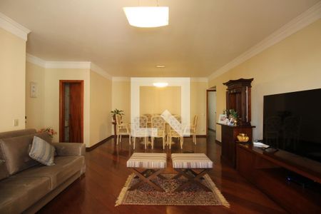 Sala de apartamento à venda com 4 quartos, 177m² em Vila Suzana, São Paulo