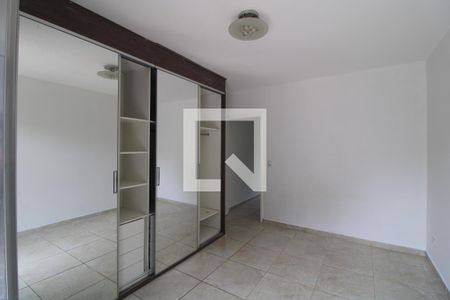 Suíte de casa à venda com 2 quartos, 200m² em Socorro, São Paulo