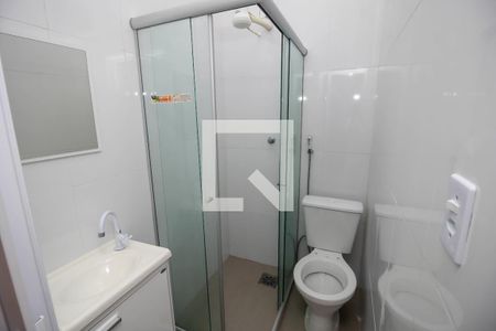 Banheiro de apartamento para alugar com 1 quarto, 23m² em Catete, Rio de Janeiro