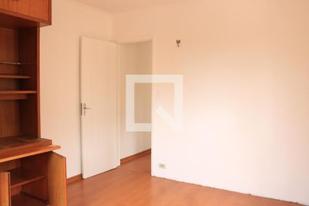 Quarto 1 de casa à venda com 4 quartos, 180m² em Vila Gomes, São Paulo