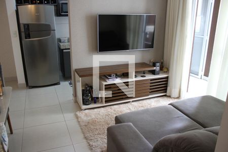 Sala de apartamento para alugar com 2 quartos, 60m² em Vila Rosa, Goiânia