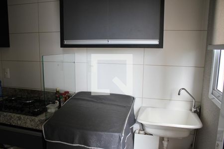 Área de Serviço de apartamento para alugar com 2 quartos, 60m² em Vila Rosa, Goiânia