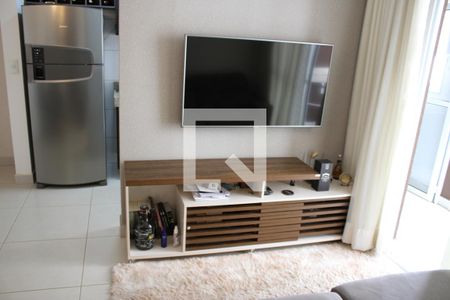 Sala de apartamento para alugar com 2 quartos, 60m² em Vila Rosa, Goiânia