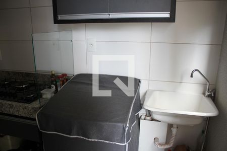 Área de Serviço de apartamento para alugar com 2 quartos, 60m² em Vila Rosa, Goiânia