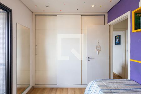 Quarto de apartamento à venda com 2 quartos, 87m² em Pinheiros, São Paulo