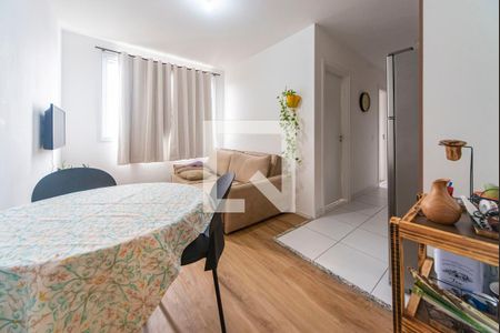 Sala de apartamento para alugar com 2 quartos, 35m² em Parque São Vicente, Santo André