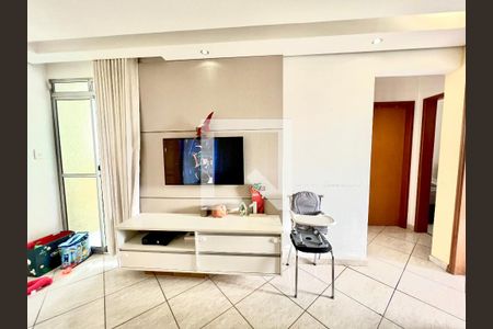 Sala de apartamento à venda com 2 quartos, 68m² em Três Barras, Contagem