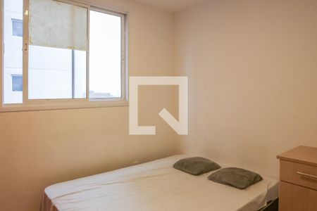 Quarto 1 de apartamento para alugar com 2 quartos, 41m² em Parque Industrial Tomas Edson, São Paulo