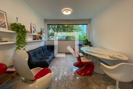Sala de apartamento à venda com 2 quartos, 58m² em Carmo, Belo Horizonte